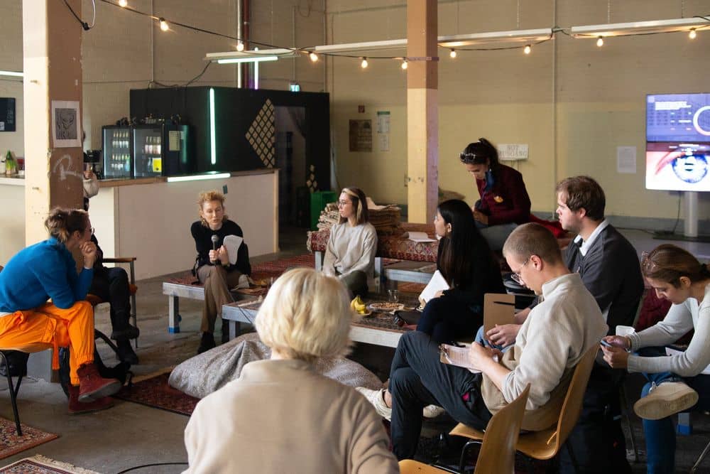 Pochen | Presse & Kontakt | Honorarfreie Bilder - 02