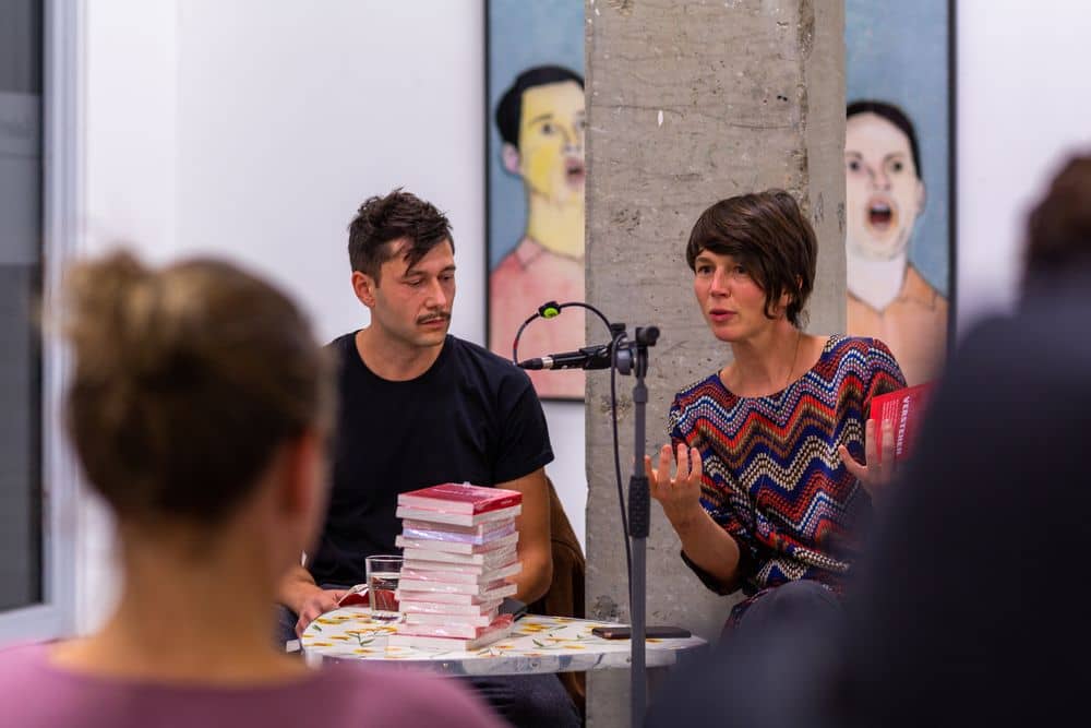 Pochen | Presse & Kontakt | Honorarfreie Bilder - 10